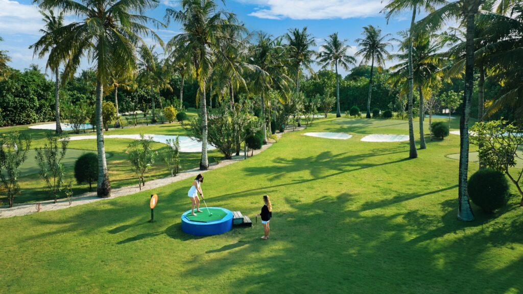 Golf at Kuredu Maldives